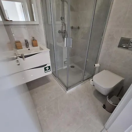Premium Apartment